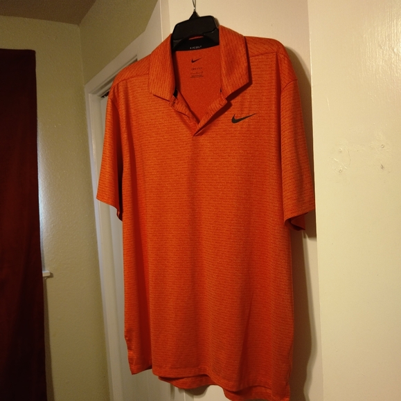 Shirt - Picture 2 of 5